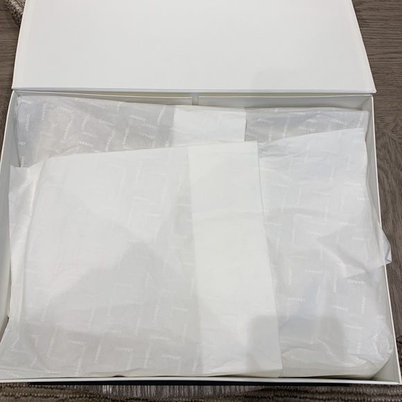 Chanel 31 Rue Cambon Paris Large Deauville Backpack in Ivory Gold - Picture 7 of 14